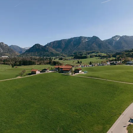 Alpennest Mountain Oasis In *